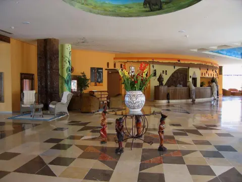 Hotel African Queen Hotel - Photo 4