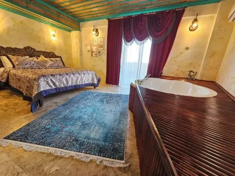 Abra Stone House - Photo 2