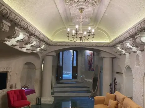 Abu Hayat Cave Suites - Photo 2