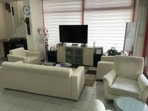 Adana Hostel - Photo 2