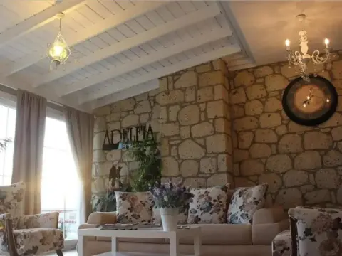 Adelfia Hotel - Photo 2