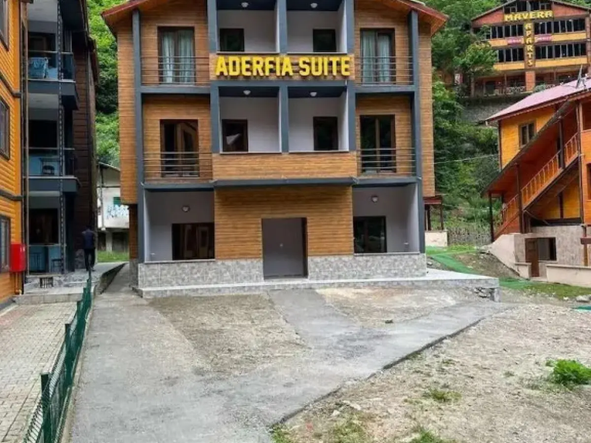 Aderfia Suite Hotel