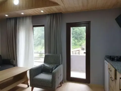 Aderfia Suite Hotel - Photo 2