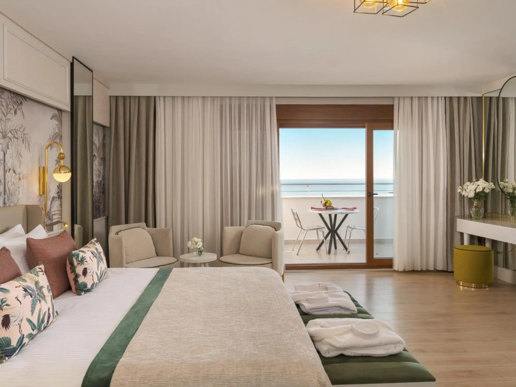 Adin Beach Hotel - Photo 3