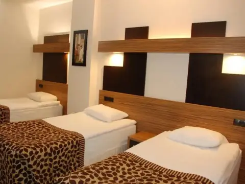 Akgol Hotel - Photo 3