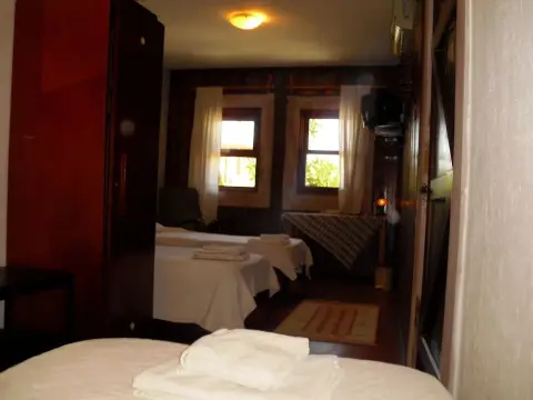 Akropolis Guest House - Photo 4