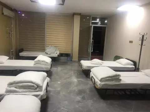 Aksu Hotel - Photo 3