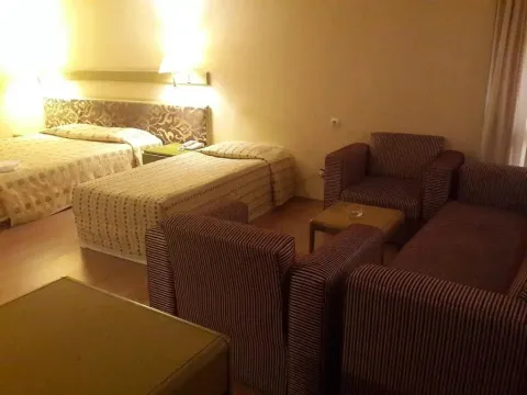 Akya Hotel - фото 1