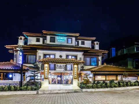 Akyaka Gumus Konak - Photo 1