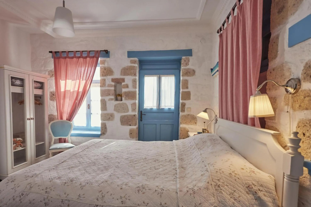 Alacati Zeytin Konak Hotel - Photo 3