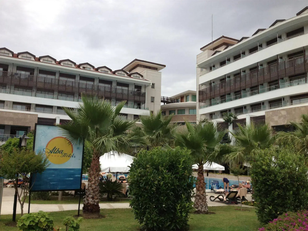 Alba Royal Hotel - Ultra All Inclusive - Adults Only 16+