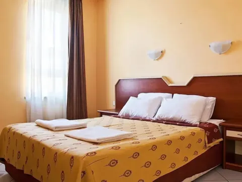 Albatros Apart Hotel - Photo 2