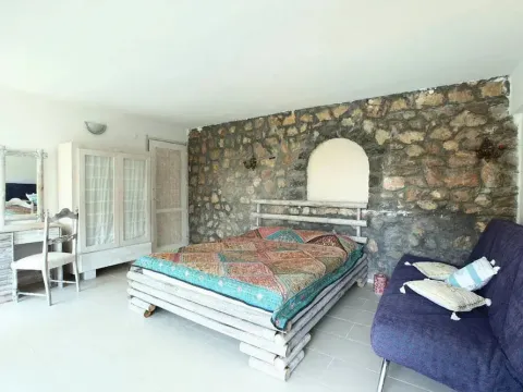 Alti Oda Butik Otel - Foto 2