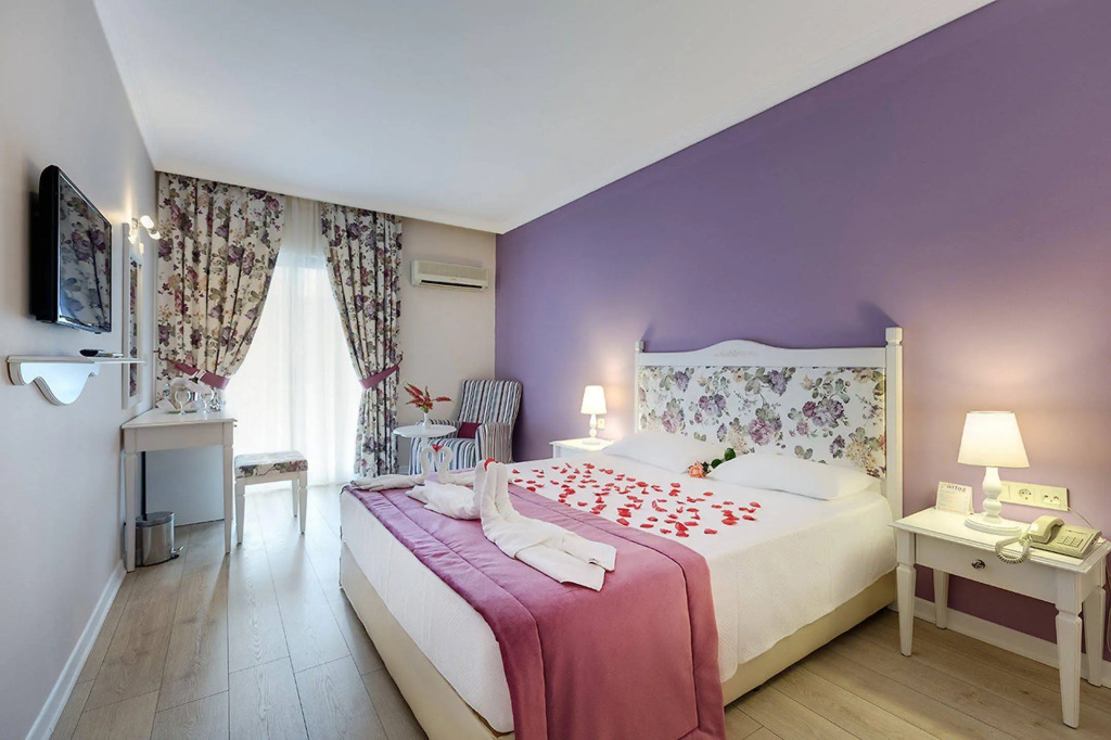 Altınorfoz Hotel