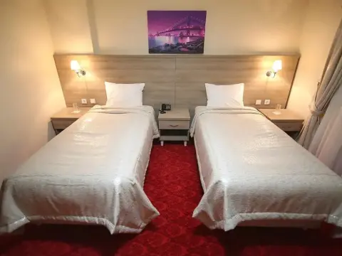 Andinata Hotel Sekerler Termal - Photo 2