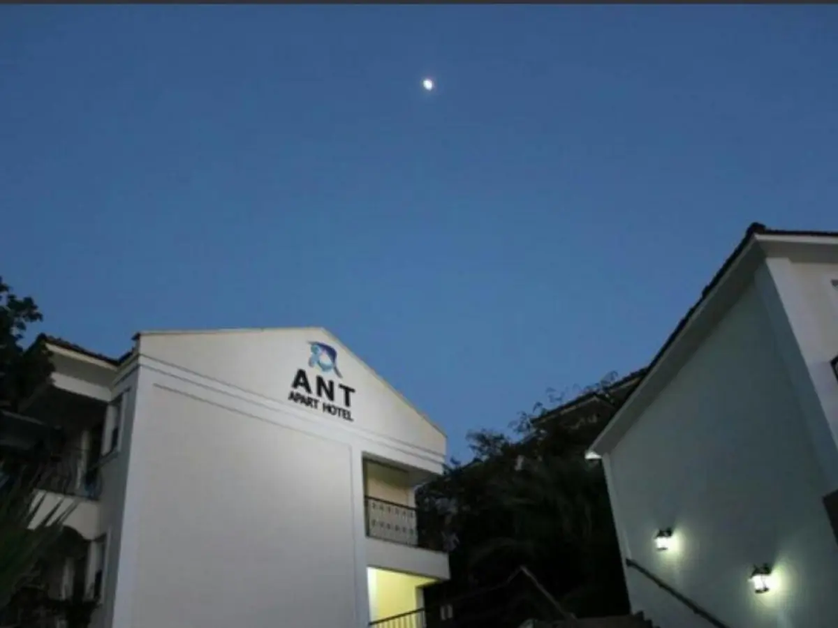 Ant Apart Hotel