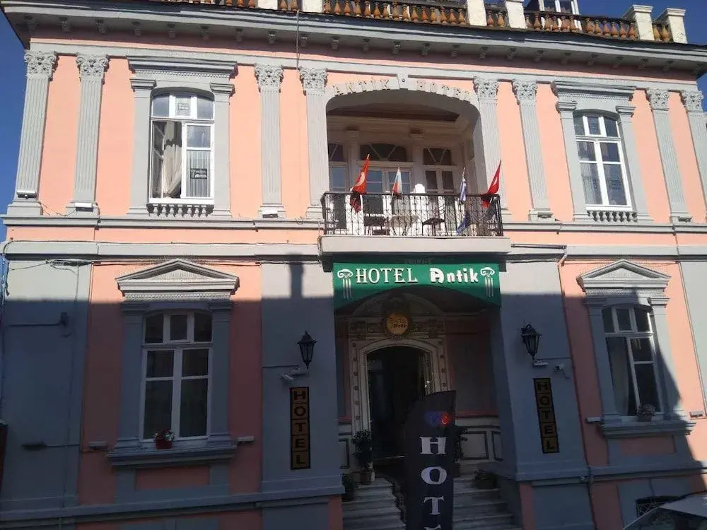 Antik Hotel