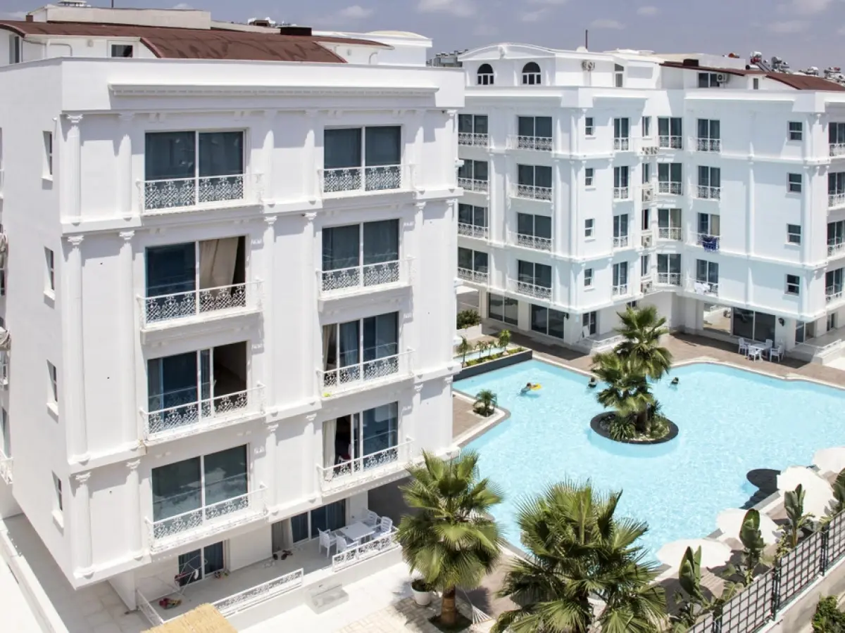 Hun Club Apart-Hotel