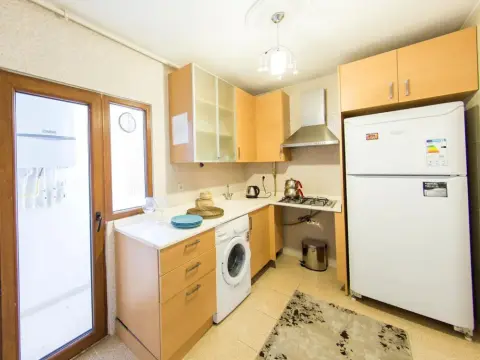 Color Homes 3 Apartments - Photo 4