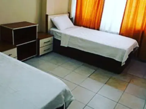 Arya Hotel - Photo 3