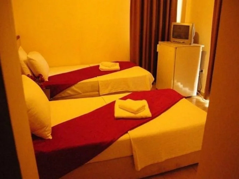 Astor Beach - фото 3