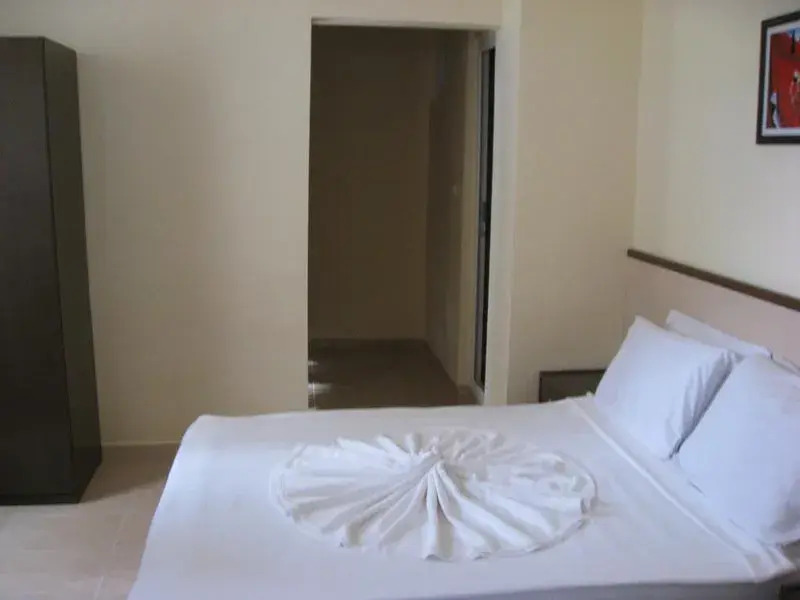 Astor Beach - фото 4