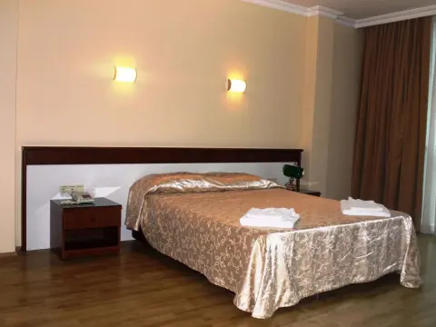 Ata Hotel Kumburgaz - Photo 1