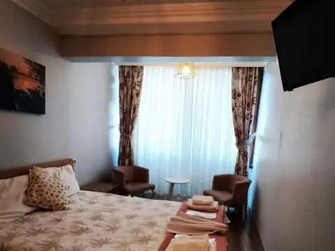 Aterna Hotel - Photo 4