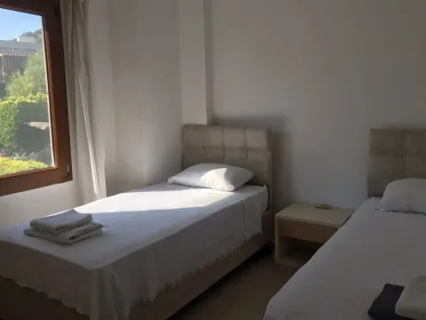 Aura Residence - Photo 2