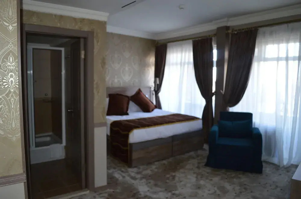 Avalon - Photo 4