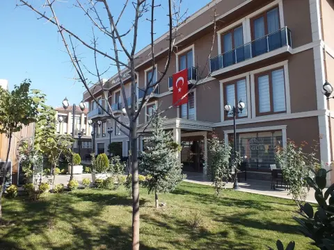 Aygur Hotel - Photo 1