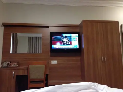 Aygur Hotel - Photo 3