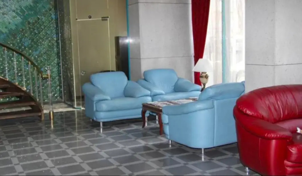 Ayma Hotel - Photo 3