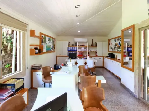 Azur Hotel - Photo 2