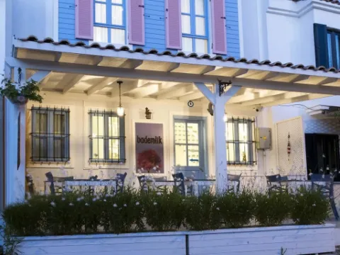 Bademlik Otel - Photo 1