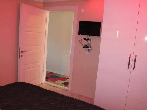 BedRed Inn - Photo 4