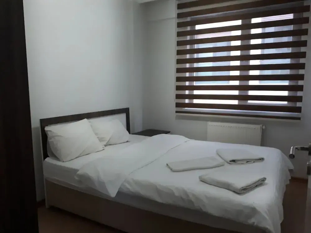 Bella Suit - Photo 3