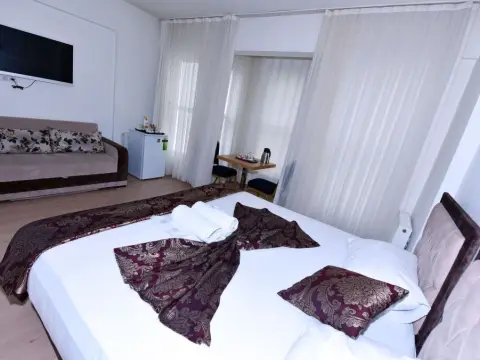 Beyaz Kosk Hotel - Photo 4