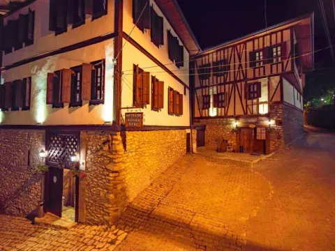 Beyzade Konak Otel - Photo 1