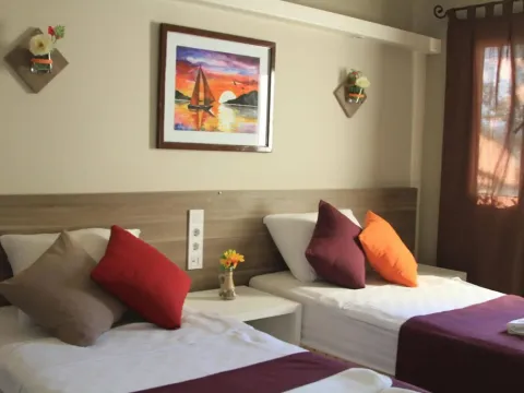 Bitez Marina Hotel - Photo 2