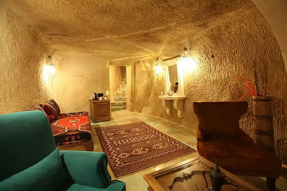 Blue Valley Cave Hotel - Photo 1