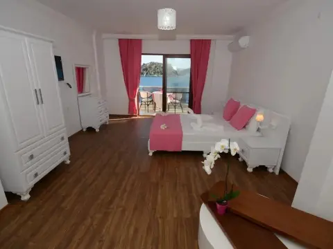 Bozburun Dinc Otel - Photo 1