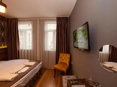 Central Taksim Boutique Hotel - Photo 1