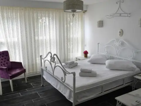 Buyukada Port Hotel - Photo 4