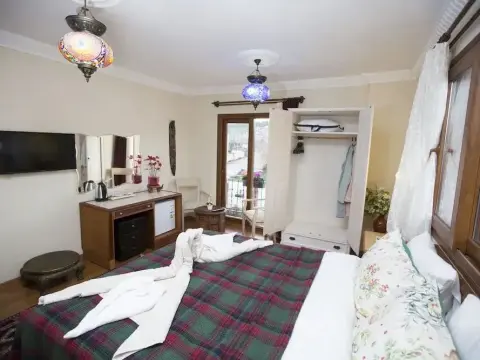 Can Efes Hotel - Photo 4