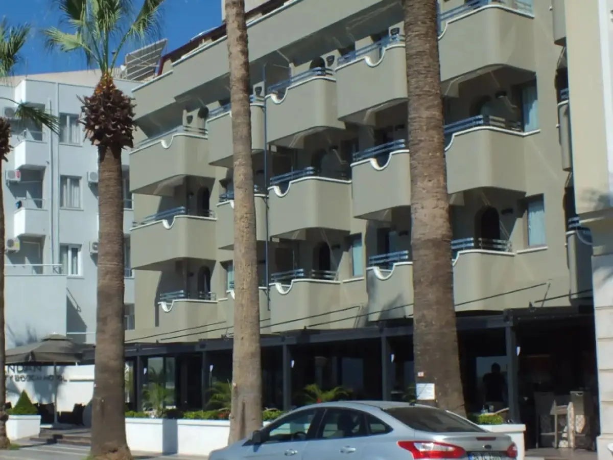 Candan City Beach Hotel