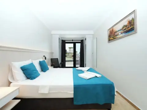 Casamia Boutique - Photo 1