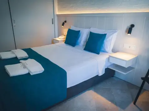 Casamia Boutique - Photo 3