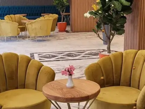 Cashmere Hotel - Photo 2