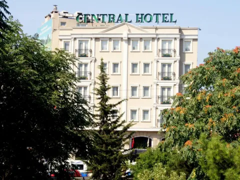 Central Hotel - Photo 1